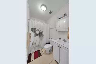 213 W 20th St, Hialeah, FL 33010 - Photo 15