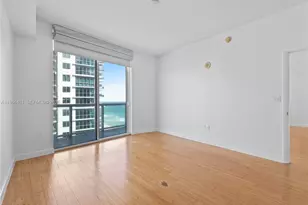 6515 Collins Ave, Miami Beach, FL 33141 - Photo 15