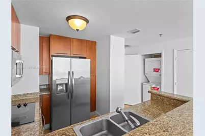 6515 Collins Ave #1610, Miami Beach, FL 33141 - Photo 19