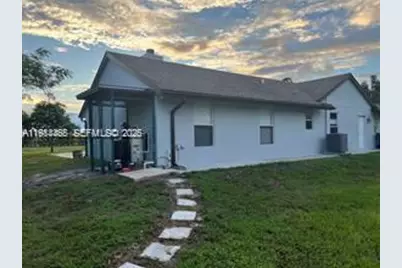 15854 Tangelo Blvd, Loxahatchee, FL 33412 - Photo 5