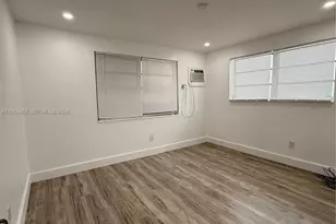 16890 NE 21st Ave, North Miami Beach, FL 33162 - Photo 9