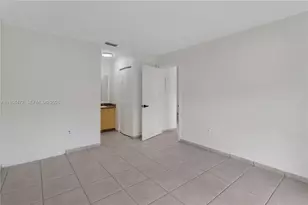 13371 SW 17th Ln, Miami, FL 33175 - Photo 11
