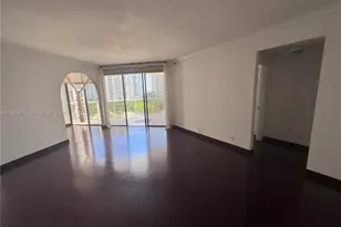 3610 Yacht Club Dr, Aventura, FL 33180 - Photo 27