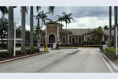 5866 Hampton Hills Blvd #5866, Tamarac, FL 33321 - Photo 21