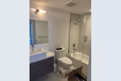 1010 SW 2nd Av #1502, Miami, FL 33130 - Photo 9