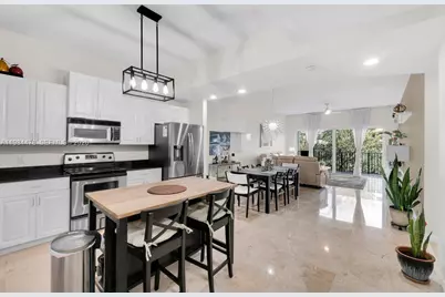 1640 Presidential Way #405, West Palm Beach, FL 33401 - Photo 5