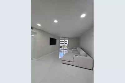 1750 W 46th St #311, Hialeah, FL 33012 - Photo 5