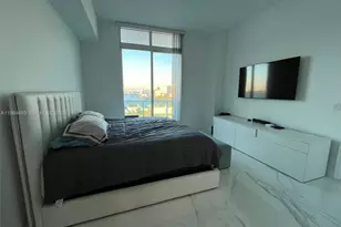 7910 Harbor Island Dr, North Bay Village, FL 33141 - Photo 15