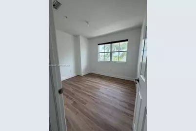 11601 NW 89th St #202, Doral, FL 33178 - Photo 15