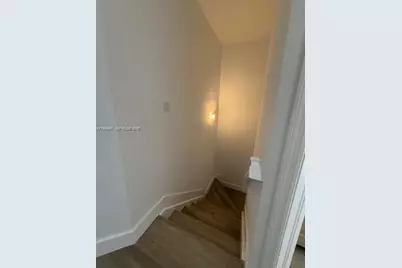 11601 NW 89th St #202, Doral, FL 33178 - Photo 9