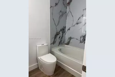 11601 NW 89th St #202, Doral, FL 33178 - Photo 5