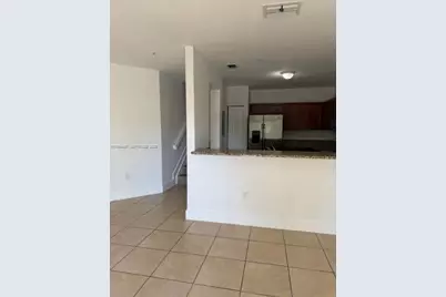 11601 NW 89th St #202, Doral, FL 33178 - Photo 3