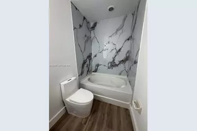 11601 NW 89th St #202, Doral, FL 33178 - Photo 21