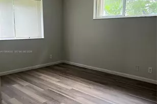 3001 N Oakland Forest Dr, Oakland Park, FL 33309 - Photo 13