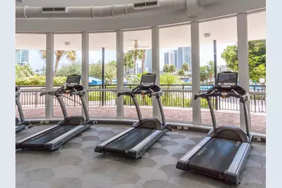 2500 Parkview Dr #509, Hallandale Beach, FL 33009 - Photo 11