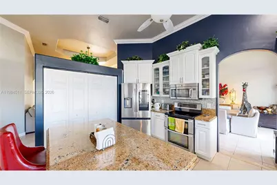 2835 Fairways Dr, Homestead, FL 33035 - Photo 17