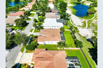 2835 Fairways Dr, Homestead, FL 33035 - Photo 57