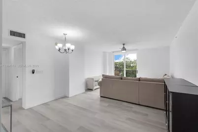 520 SE 5th Ave #1307, Fort Lauderdale, FL 33301 - Photo 7