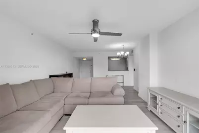 520 SE 5th Ave #1307, Fort Lauderdale, FL 33301 - Photo 9