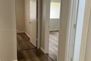 3001 N Oakland Forest Dr, Oakland Park, FL 33309 - Photo 21