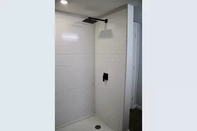 3001 N Oakland Forest Dr #104, Oakland Park, FL 33309 - Photo 19