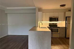 3001 N Oakland Forest Dr, Oakland Park, FL 33309 - Photo 1