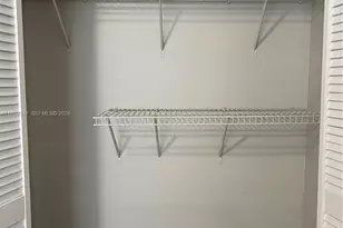 3001 N Oakland Forest Dr, Oakland Park, FL 33309 - Photo 25