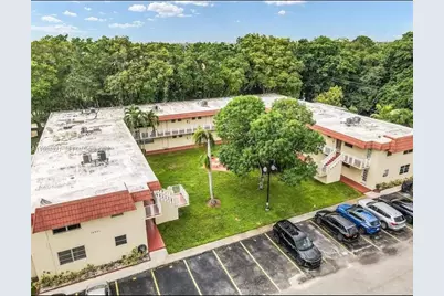 14901 SW 4th St #14A, Pembroke Pines, FL 33027 - Photo 3