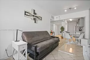 100 Lincoln Rd, Miami Beach, FL 33139 - Photo 13