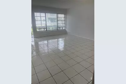 16701 NE 14th Ave #101, Miami, FL 33162 - Photo 5