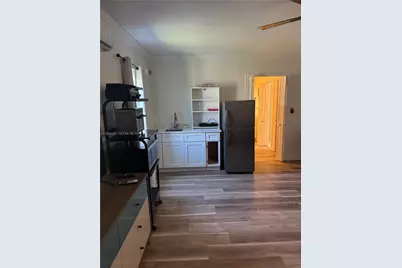 5170 SW 18th Ct #Rear, Plantation, FL 33317 - Photo 5