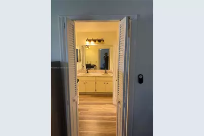 5170 SW 18th Ct #Rear, Plantation, FL 33317 - Photo 9