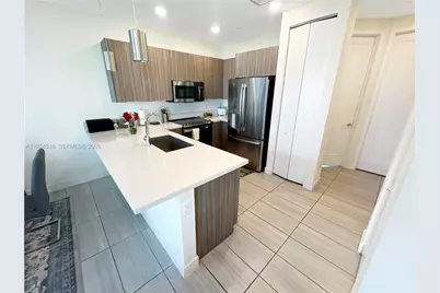 6416 NW 102nd Ct #304, Doral, FL 33178 - Photo 7
