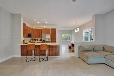 930 W Bluewood Ter, Weston, FL 33327 - Photo 17