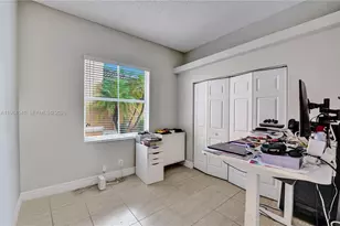 930 Bluewood Terrace, Weston, FL 33327 - Photo 25