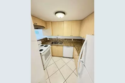 12645 SW 91st St #206, Miami, FL 33186 - Photo 3