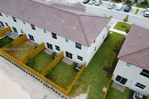 12133 NW 23rd Ct, Miami, FL 33167 - Photo 23