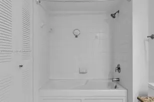 520 SE 5th Ave, Fort Lauderdale, FL 33301 - Photo 17