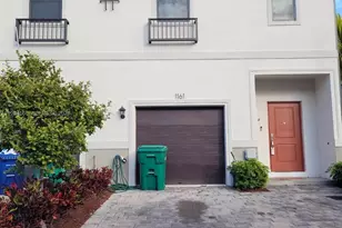 1161 SW 8th Ave, Florida City, FL 33034 - Photo 3