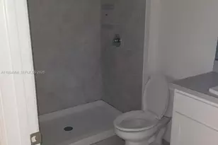 1161 SW 8th Ave, Florida City, FL 33034 - Photo 5