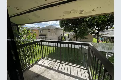 6001 Shakerwood Cir #204, Tamarac, FL 33319 - Photo 9