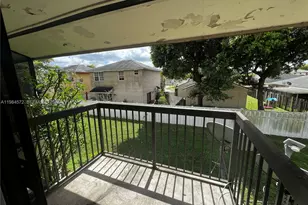 6001 Shaker Wood Cir, Tamarac, FL 33319 - Photo 9