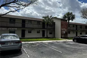 6001 Shaker Wood Cir, Tamarac, FL 33319 - Photo 19