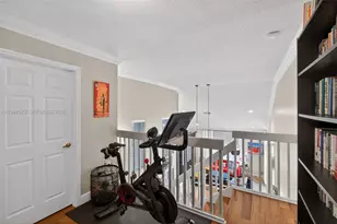 1860 Sweetbay Way, Hollywood, FL 33019 - Photo 25
