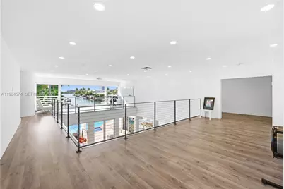 3401 NE 165th St, North Miami Beach, FL 33160 - Photo 15