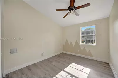 15224 SW 111th St, Miami, FL 33196 - Photo 17