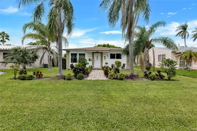 1539 Funston St, Hollywood, FL 33020 - Photo 3