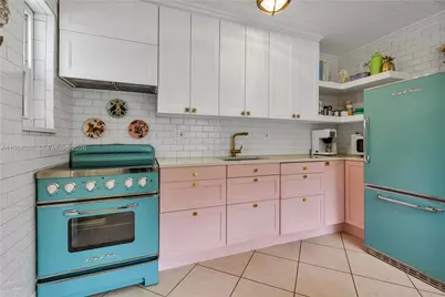 1539 Funston St, Hollywood, FL 33020 - Photo 7