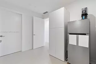 700 NE 24th St, Miami, FL 33137 - Photo 29