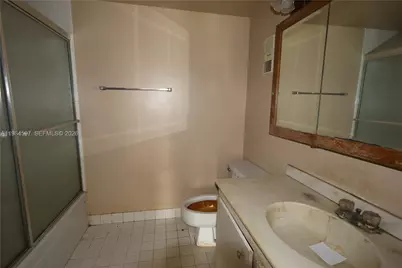 5301 NW 2nd Ave #203, Boca Raton, FL 33487 - Photo 9